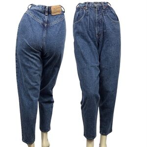 Levi’s Vintage High Rise Tapered Leg Jeans – 1980s–Early 1990s – Size 25